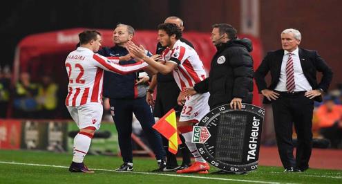 بالفيديو.. مدرب ستوك يوجه رسالة لرمضان صبحي ومنتخب مصر